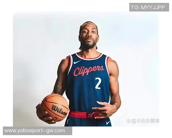 小卡称赞训练营表现出色年轻球员防守沟通能力显著提升